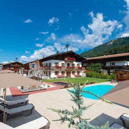 Tierwarthof Apartment Fieberbrunn Bagian luar foto