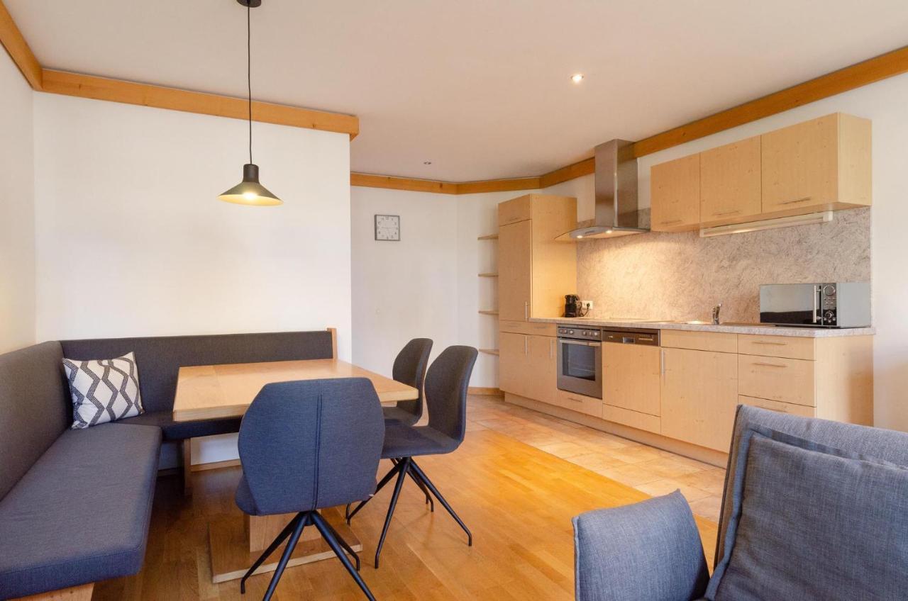 Tierwarthof Apartment Fieberbrunn Ruang foto